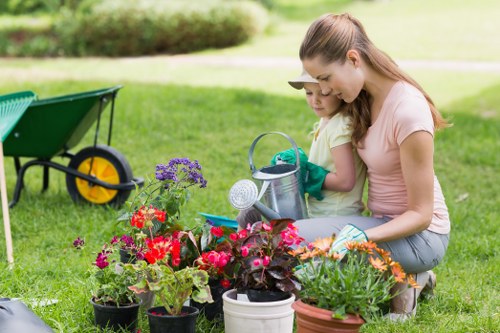 Accepted payment methods listed for Gardener Hackbridge